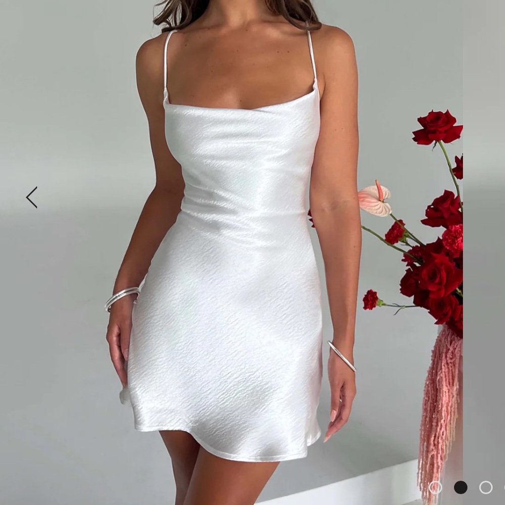 Elegant White Mini Dress